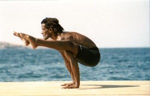 Tittibhasana1